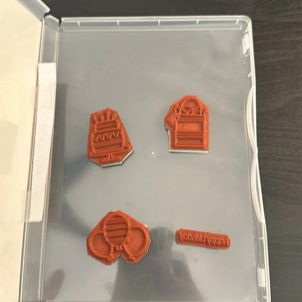🎭 3/$25 - Bitty Birthday set of 4 cling set